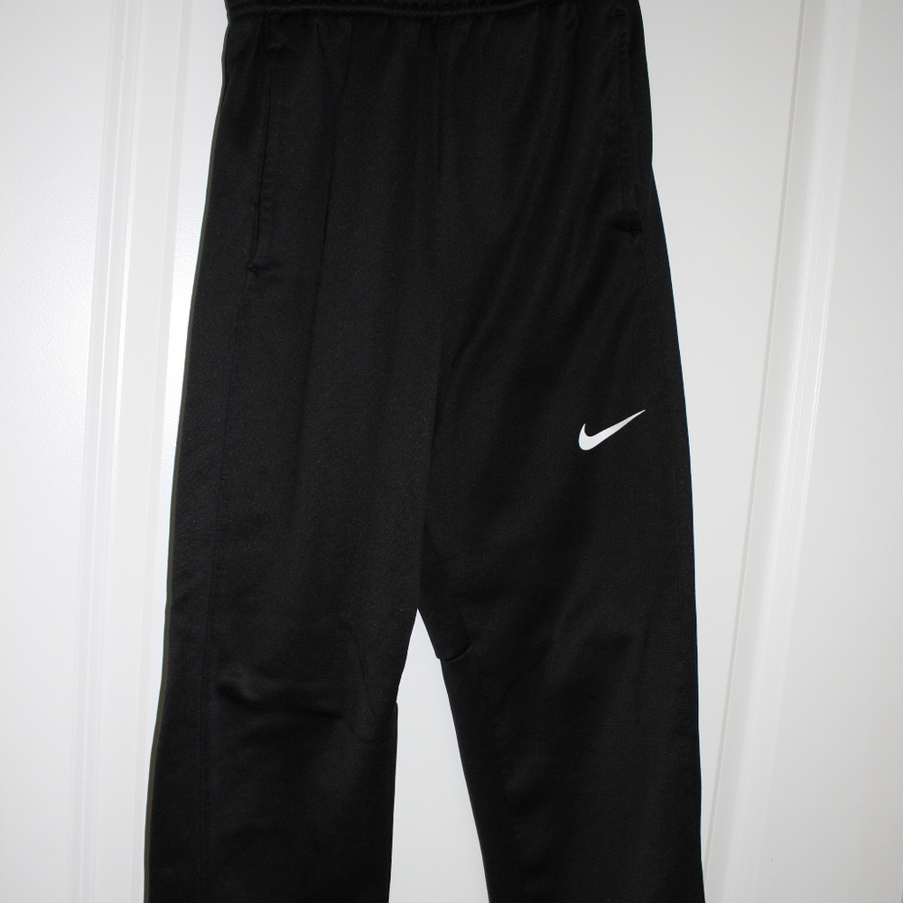 Boys Nike sweatpants